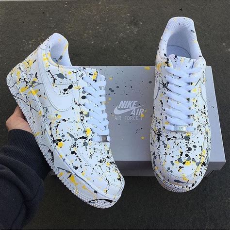 Nike Air Force 1 paint